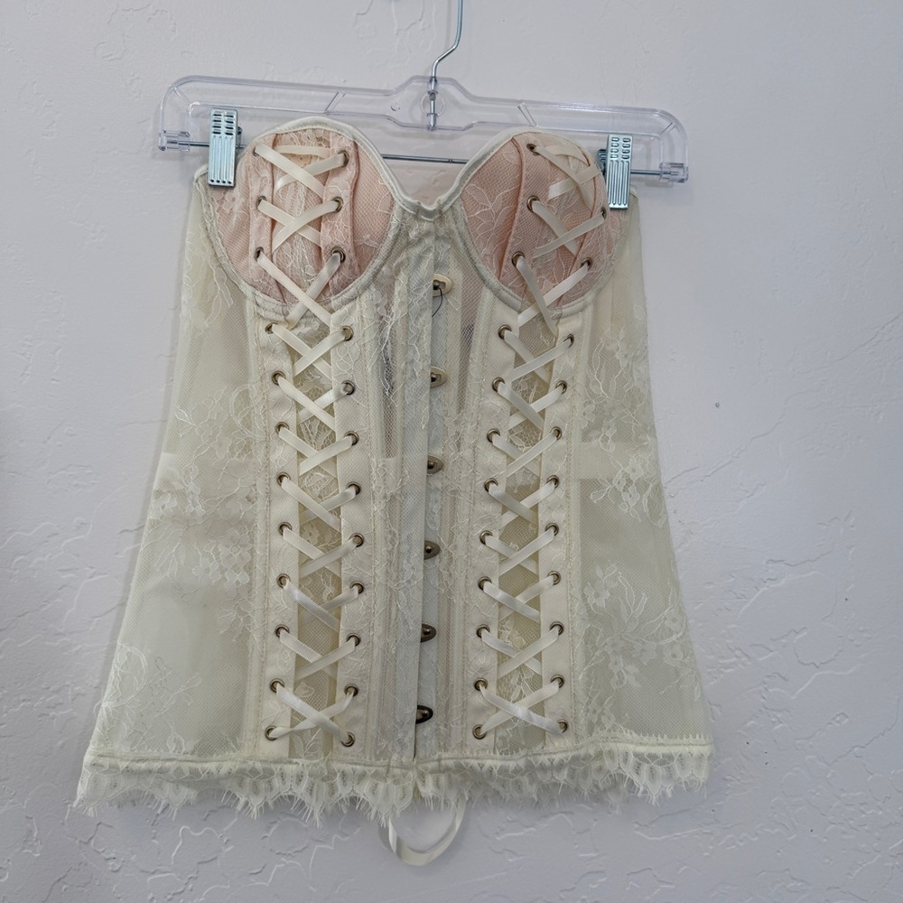 Adore Me Corset Lingerie Set NWT L – Cream Lace Bustier Bridal
